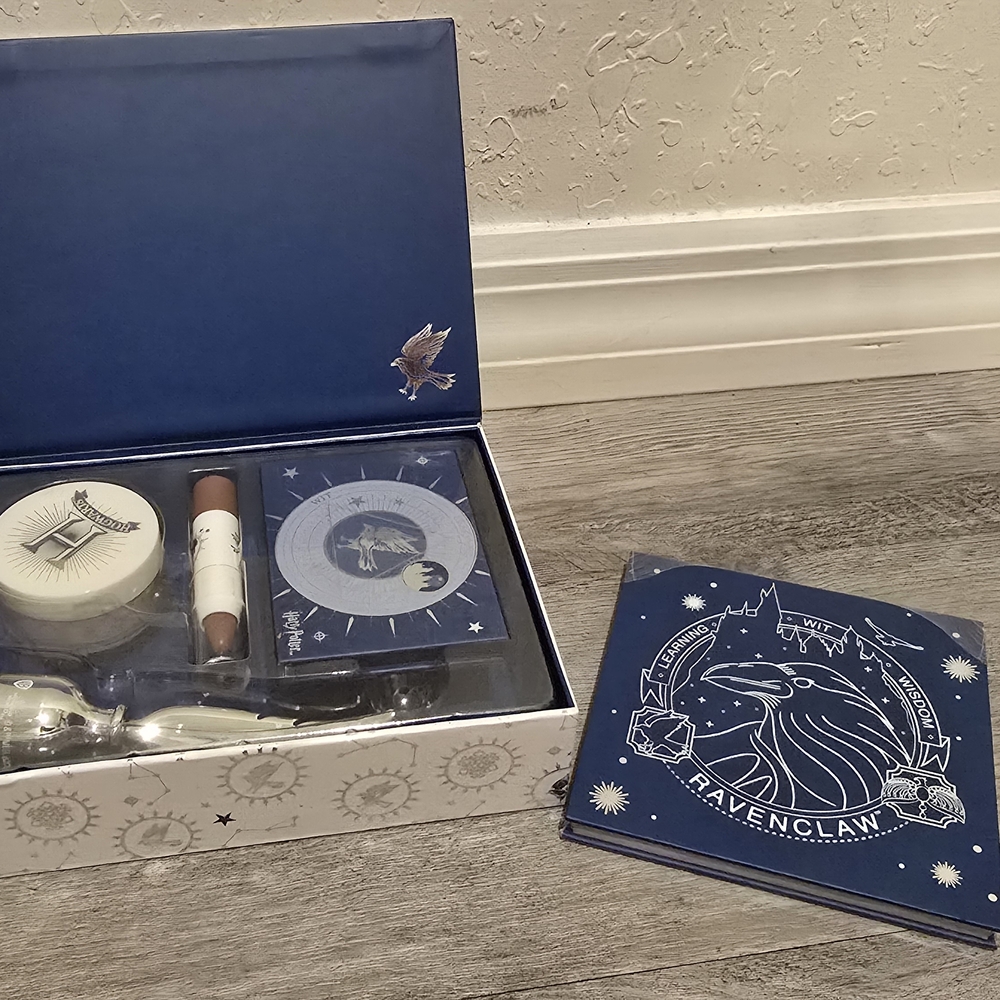 Ravenclaw Themed Gift Set